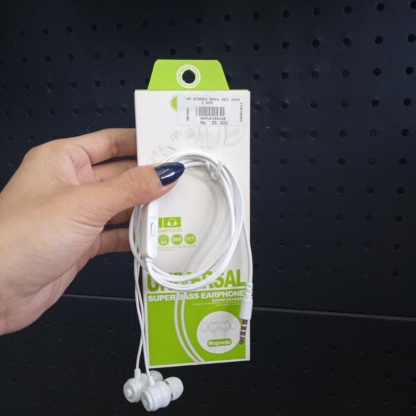 Handsfree Stereo Bass R03 Jack 3.5mm Headphone Headset Earphone - Gambar 2