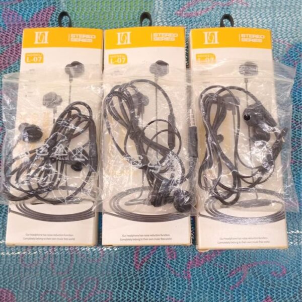 Handsfree Stereo Bass L07 Jack 3.5mm Earphone Headphone - Gambar 4