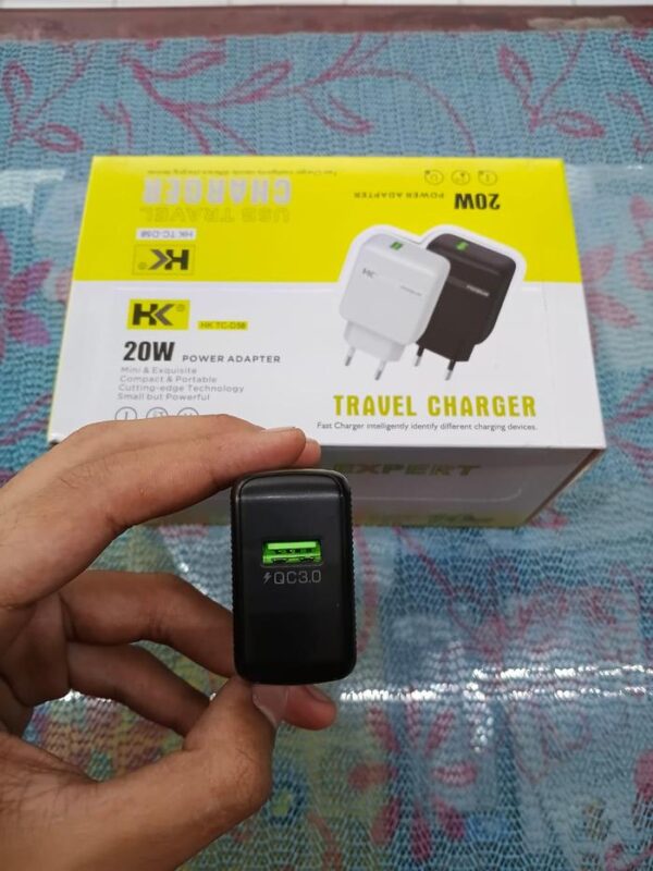Kepala Charger HK QC3.0 20W D58 1 USB isi 10/1 pcs Kepala Charger Handphone - Gambar 2