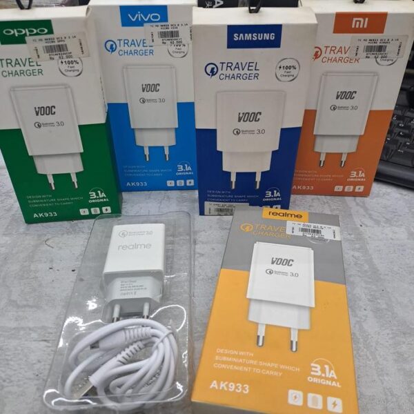 Travel Charger AK933 QC3.0 3.1A Micro USB Universal Charger Handphone - Gambar 3