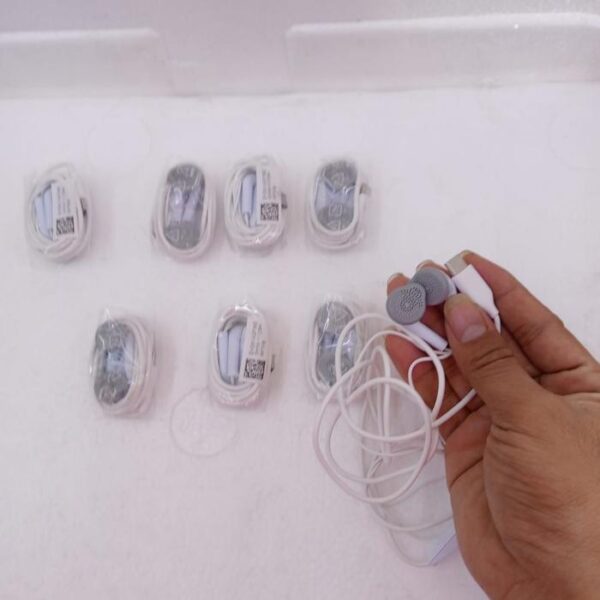 Handsfree J1 Ace Type-C Earphone Headset Headphone - Gambar 2
