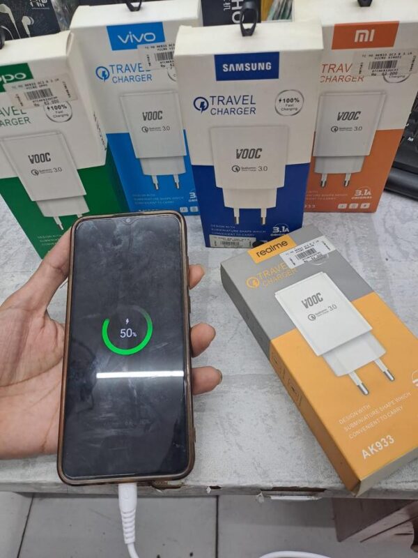 Travel Charger AK933 QC3.0 3.1A Micro USB Universal Charger Handphone - Gambar 2